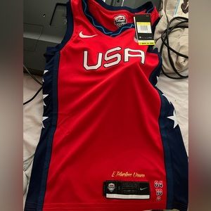 Ladies USA Basketball jersey